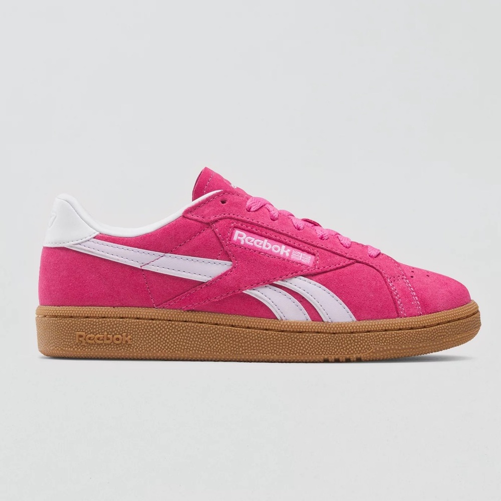 Reebok Club C Grounds UK Sneaker in Pink. Women’s size 6.5.